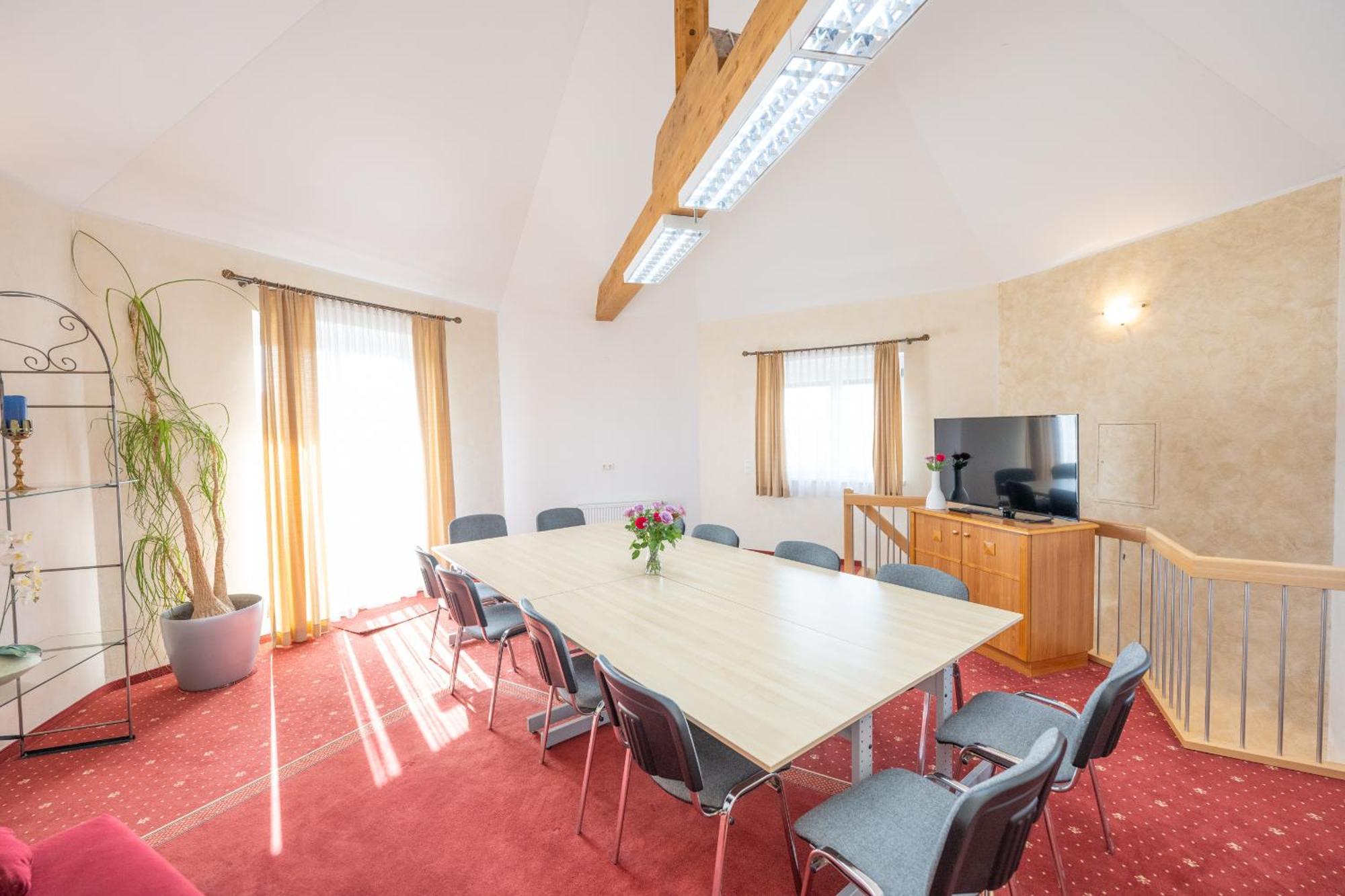 Hotel Haslbach Fgz Zeitlarn Экстерьер фото