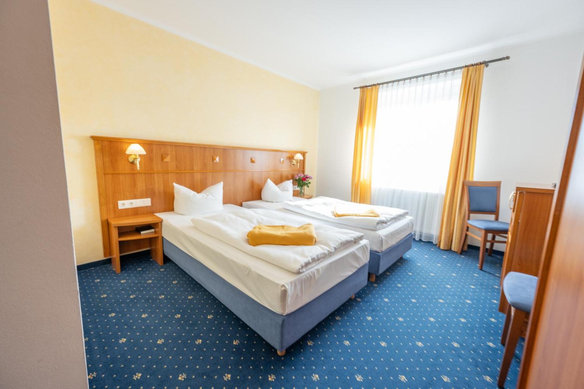Hotel Haslbach Fgz Zeitlarn Номер фото